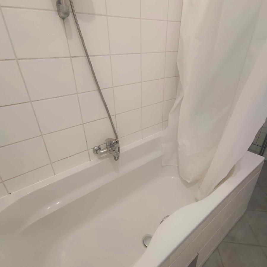 Large 4 Room Apartment In The Center Of Vienna Esterno foto